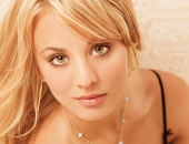 Kaley Cuoco Singer, Musician